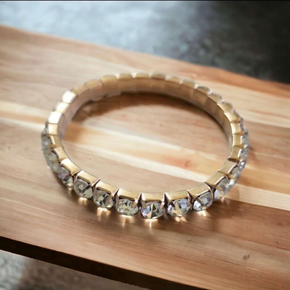 Vintage Crystal Rhinestone Prong Set Stretch Bracelet Gold Tone Tennis Bangle